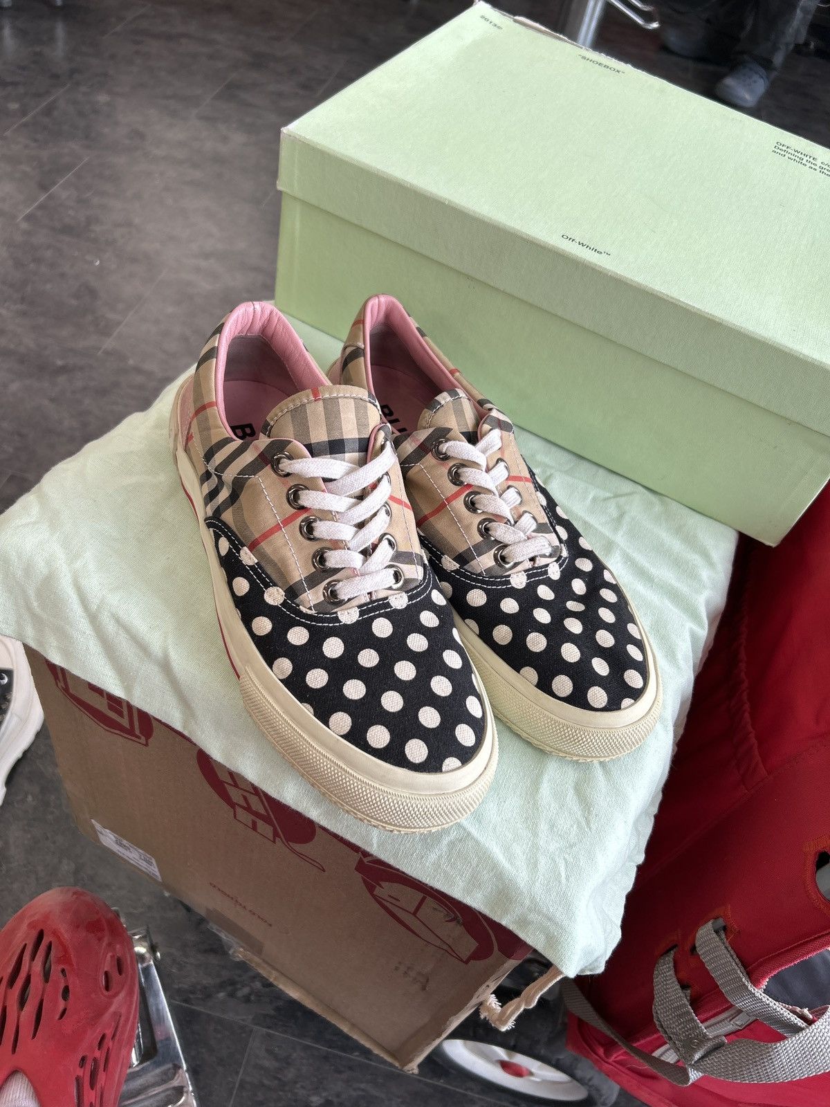 Burberry Burberry lows multi print Size US 9 / EU 42 - 3 Thumbnail