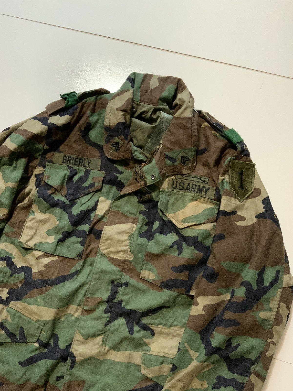 Vintage Vintage US Army Woodland Camo 1st Infantry Field Jacket Size US S / EU 44-46 / 1 - 4 Thumbnail