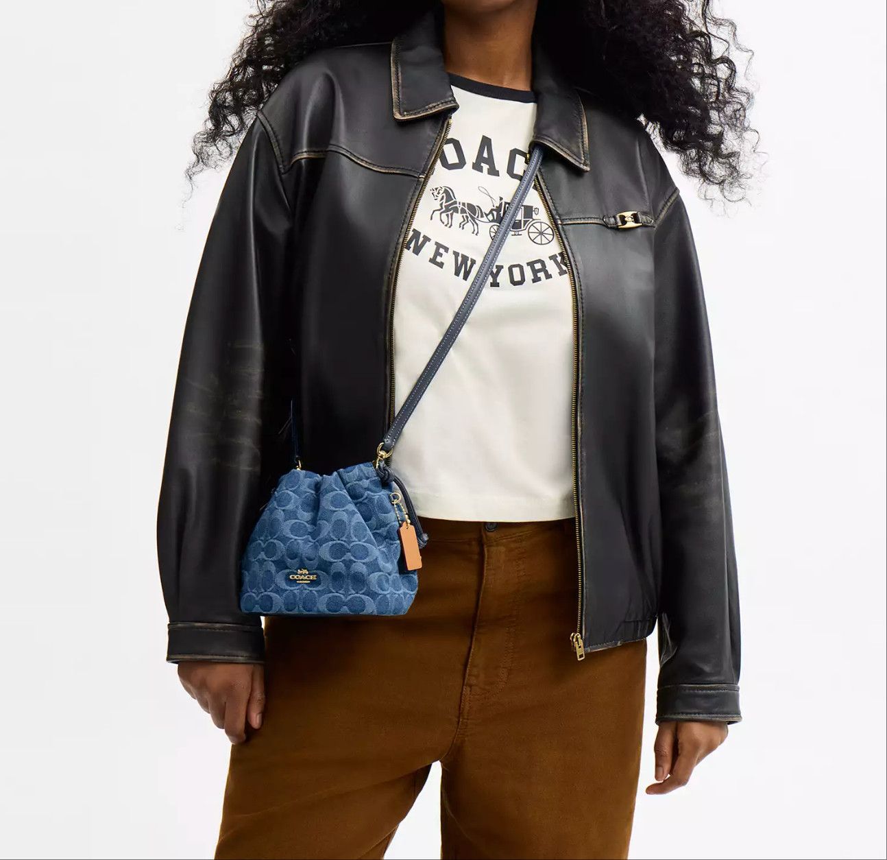 Coach Faye Mini Drawstring Bag In Signature Denim CDE32 Size ONE SIZE - 11 Thumbnail