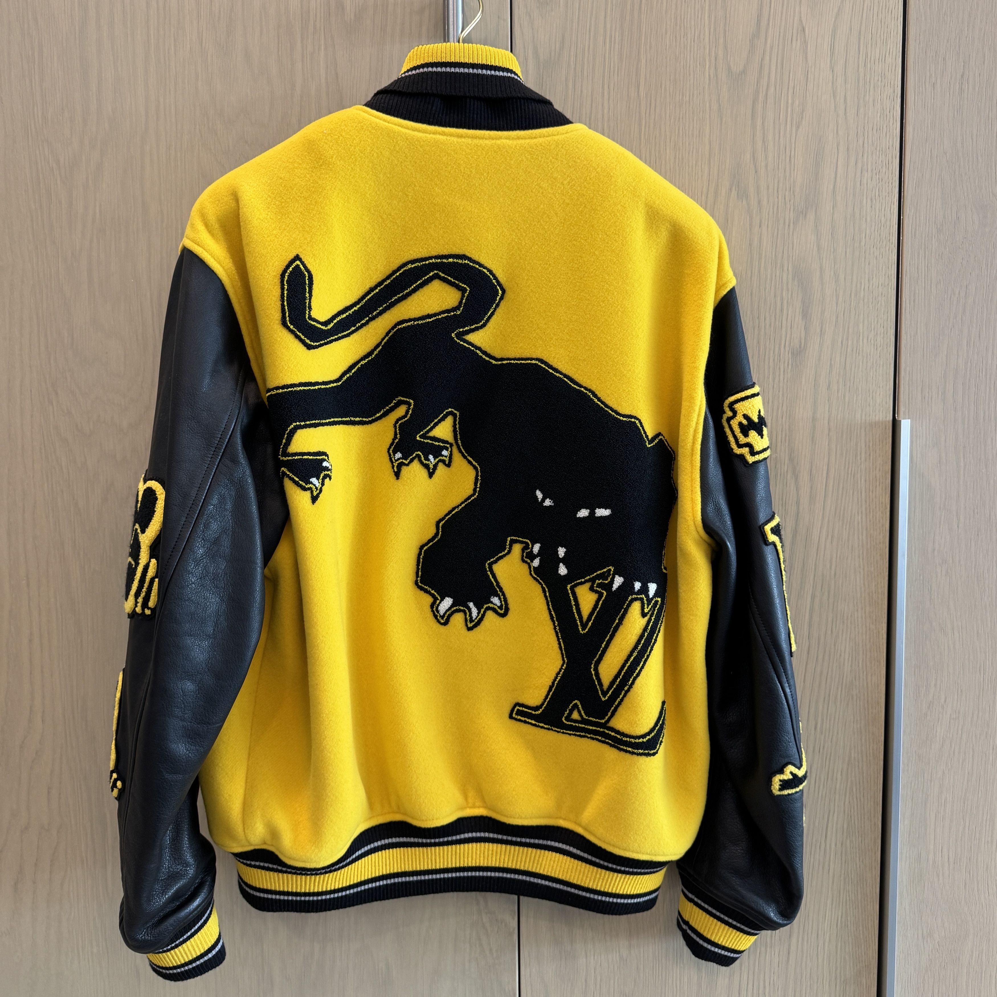 Louis Vuitton LOUIS VUITTON SS22 VARSITY JACKET - YELLOW/BLACK Size US L / EU 52-54 / 3 - 5 Thumbnail