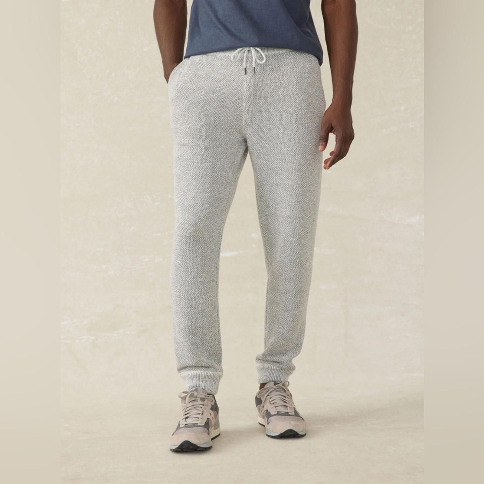 Faherty Faherty Men's Whitewater Sweat Pants in White Water Loop Size US 30 / EU 46 - 1 Thumbnail