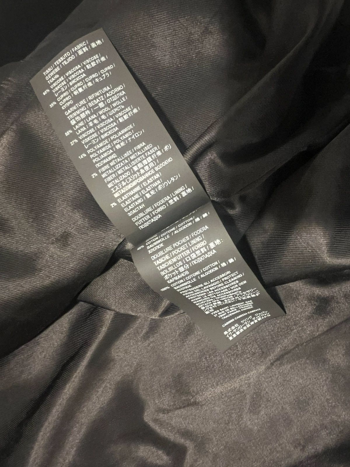 Saint Laurent Paris Saint Laurent velvet hoodie. 50/L. $3290 Size US M / EU 48-50 / 2 - 5 Thumbnail