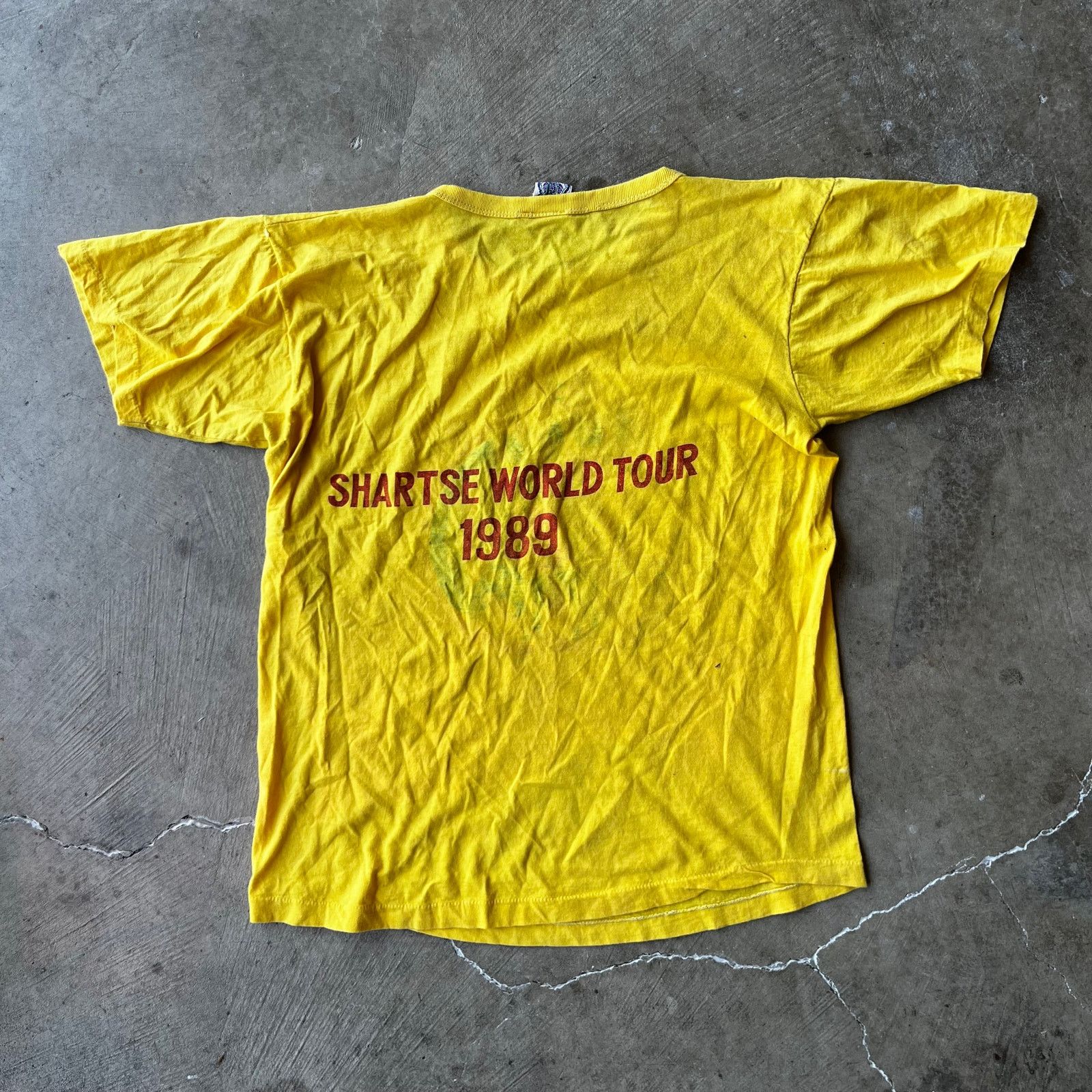 Vintage Vintage 80s Shartse Tour 1989 T Shirt India FIORUCCI MENS M Size US M / EU 48-50 / 2 - 2 Thumbnail