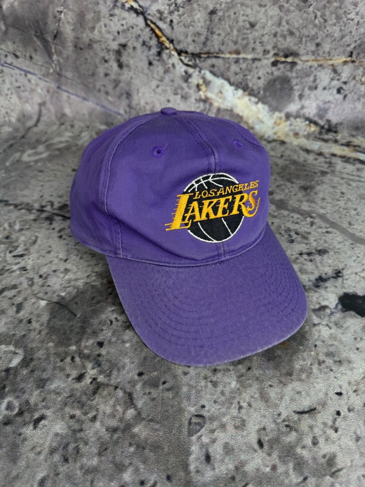 NBA Men’s Los Angeles Lakers Cap NBA Vintage Size ONE SIZE - 1 Thumbnail