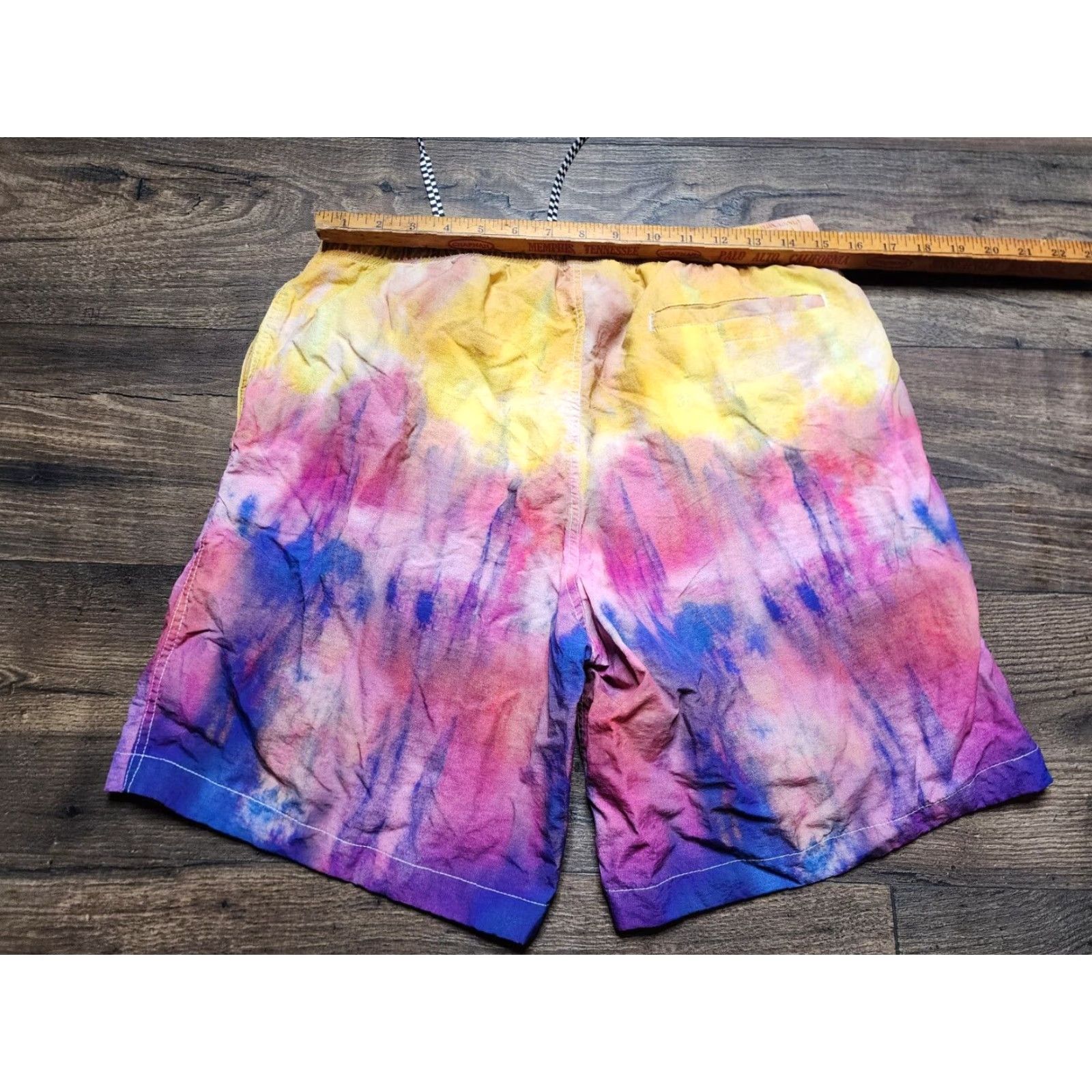 Vintage Mens M T&C Surf Designs Hawaii Tie Dye Swim Trunks Board Shorts Size US 31 - 2 Thumbnail