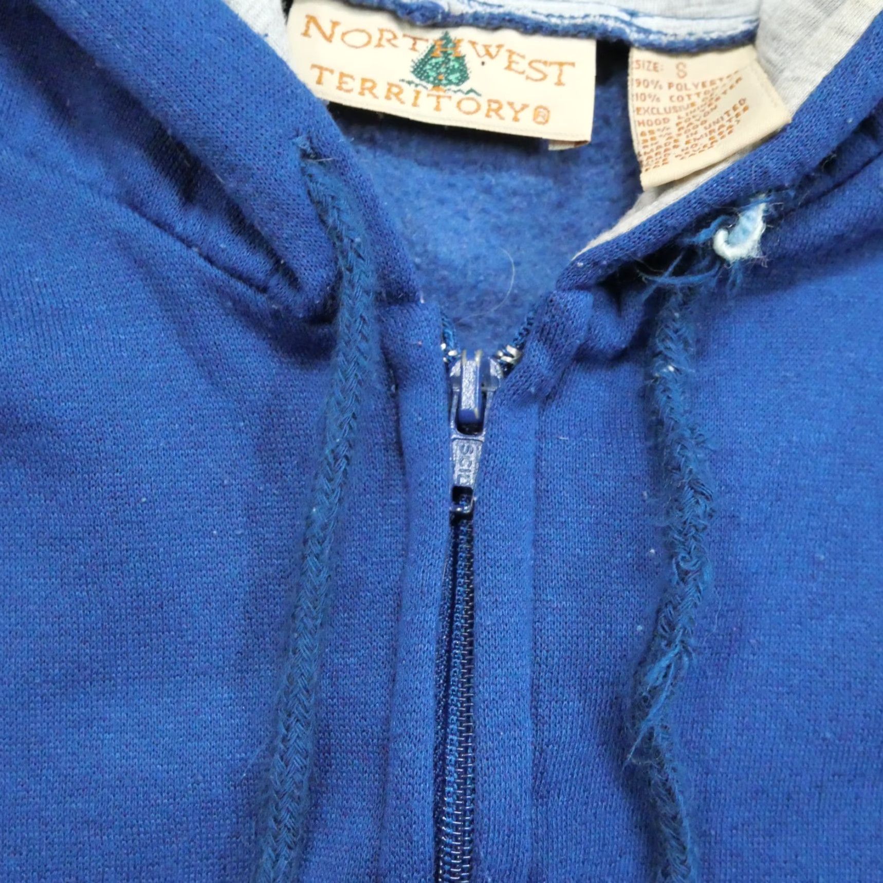 Vintage VINTAGE Northwest Territory Hoodie Mens Small Blue Full Zip 90s Size US S / EU 44-46 / 1 - 4 Thumbnail