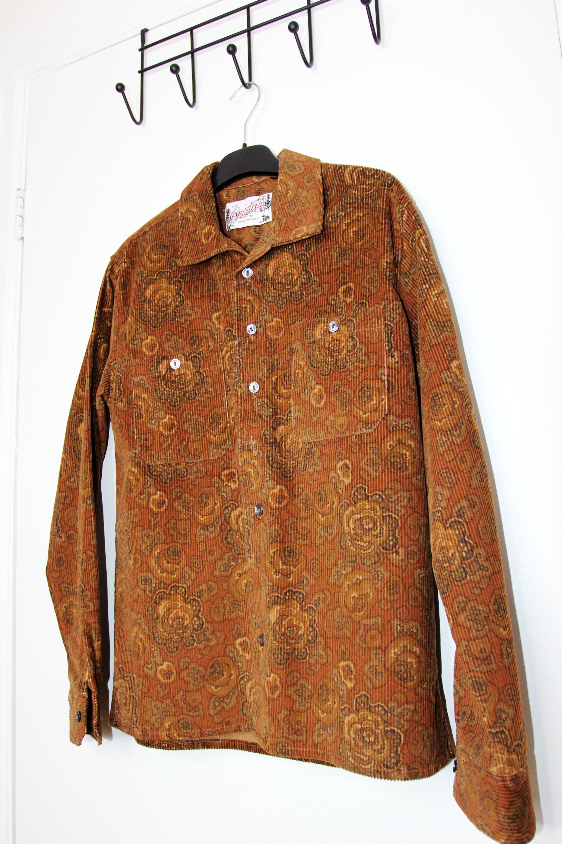 Outclass BNWT AW25 OUTCLASS BRONZE PRINTED CORDUROY CLUB SHIRT S Size US S / EU 44-46 / 1 - 5 Thumbnail