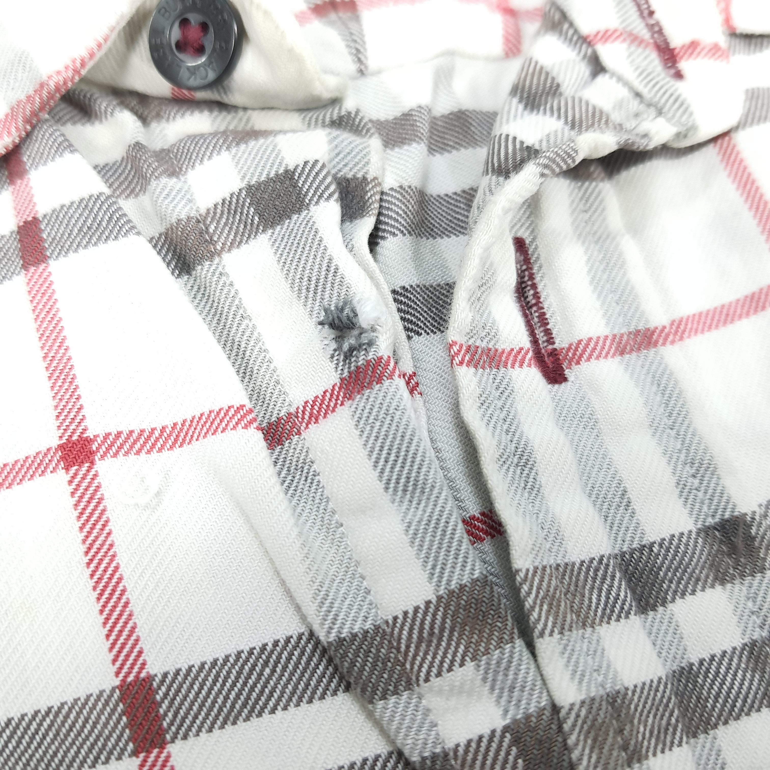 Burberry × Vintage Vintage Burberry Black Label Long Sleve Shirt Size US L / EU 52-54 / 3 - 5 Thumbnail