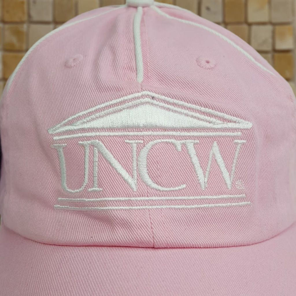 Pinko VTG UNCW University Of Wilmington Women's Pink Snapback Hat Baseball Cap College Hat Pink 90s School Sports Women Mens Size ONE SIZE - 1 Thumbnail