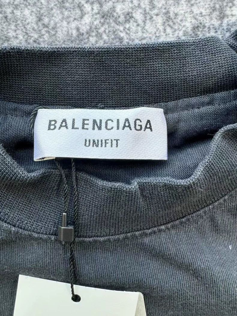 Balenciaga Balenciaga balenciaga black distressed short sleeve tshirt Size US M / EU 48-50 / 2 - 3 Thumbnail