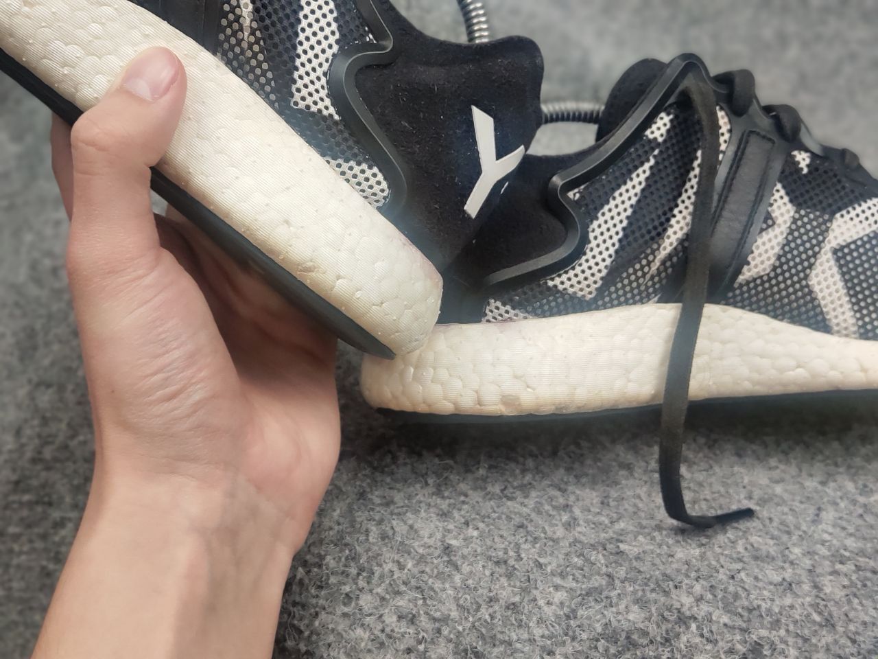 Yohji Yamamoto Yohji Yamamoto Adidas Y-3 Boost Japan Pattern Mesh sneakers Size US 7 / EU 40 - 17 Thumbnail