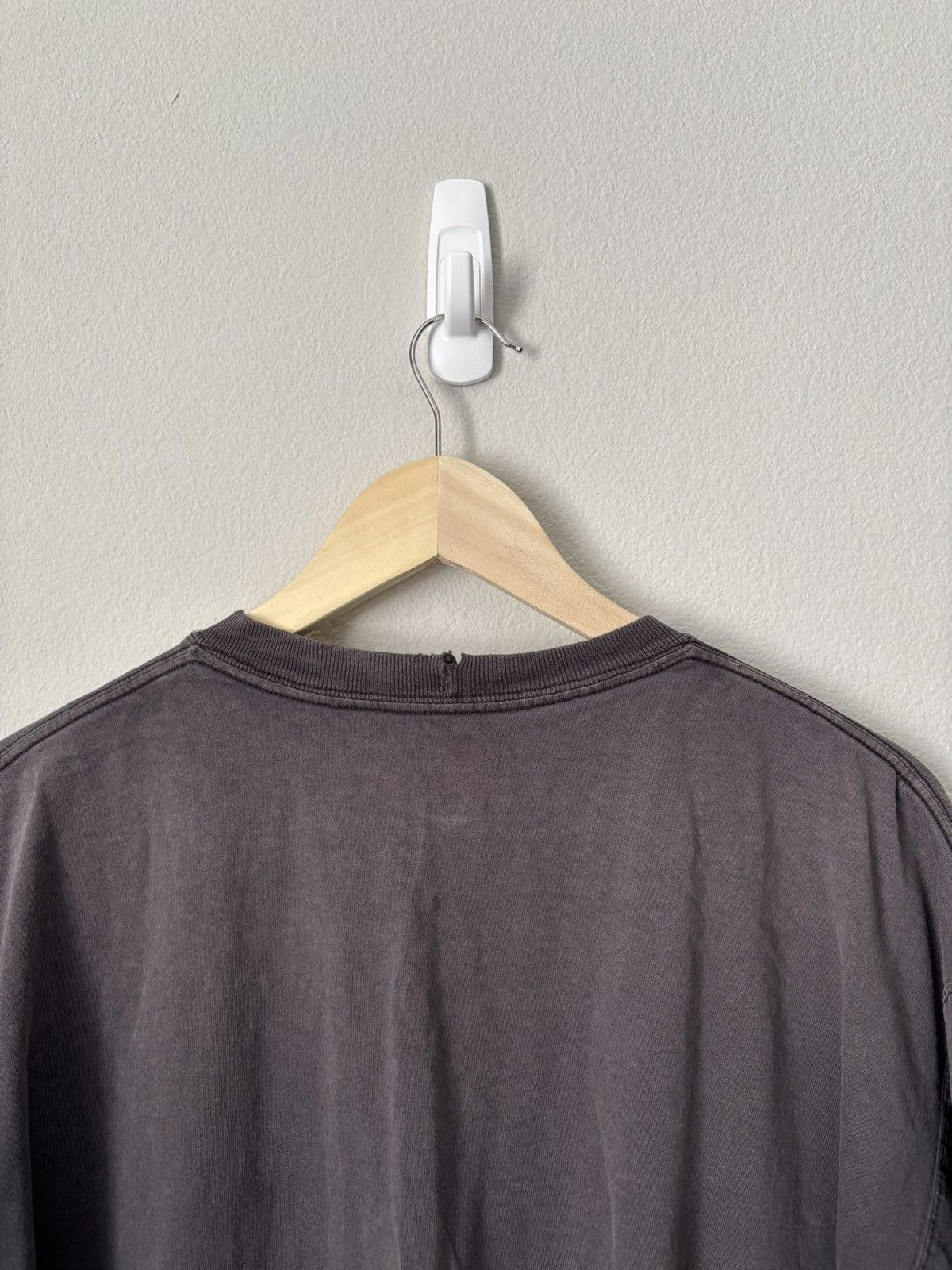 Carhartt Vintage THRASHED Carhartt Sun Faded Tee ERD Size US XL / EU 56 / 4 - 5 Thumbnail