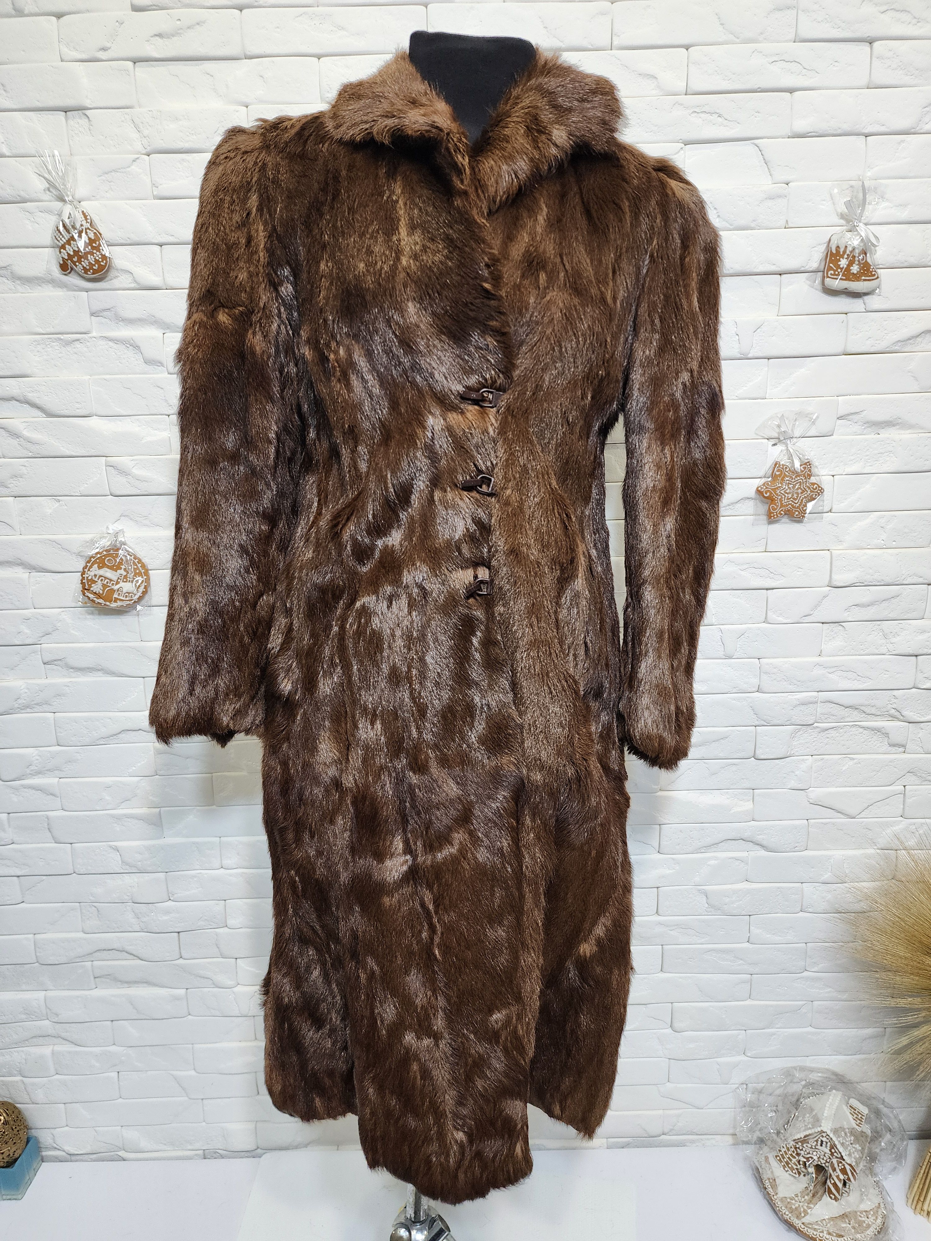 Furla Brown Goat Fur Coat - Women's Vintage Fur Size M / US 6-8 / IT 42-44 - 1 Thumbnail