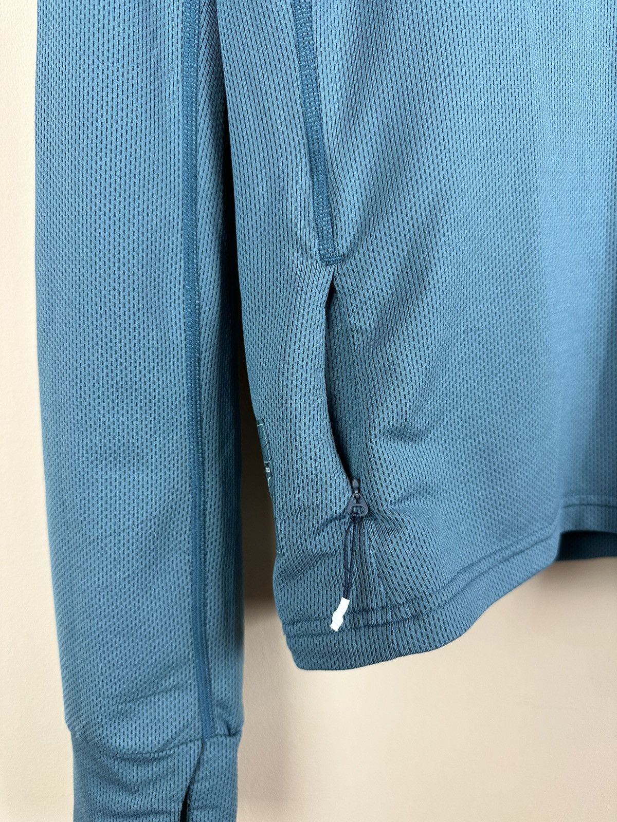 On ON CLOUD Running Performance Tank Top Seamless Sport Camis Size M / US 6-8 / IT 42-44 - 6 Thumbnail