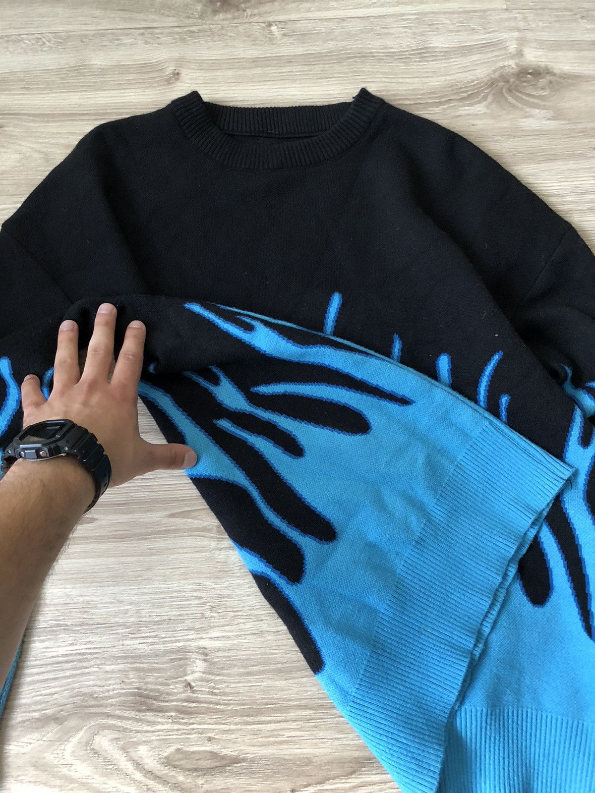Vintage Vintage Y2K Japanese Style Blue Flame Fire Knit Sweater Size US M / EU 48-50 / 2 - 4 Thumbnail