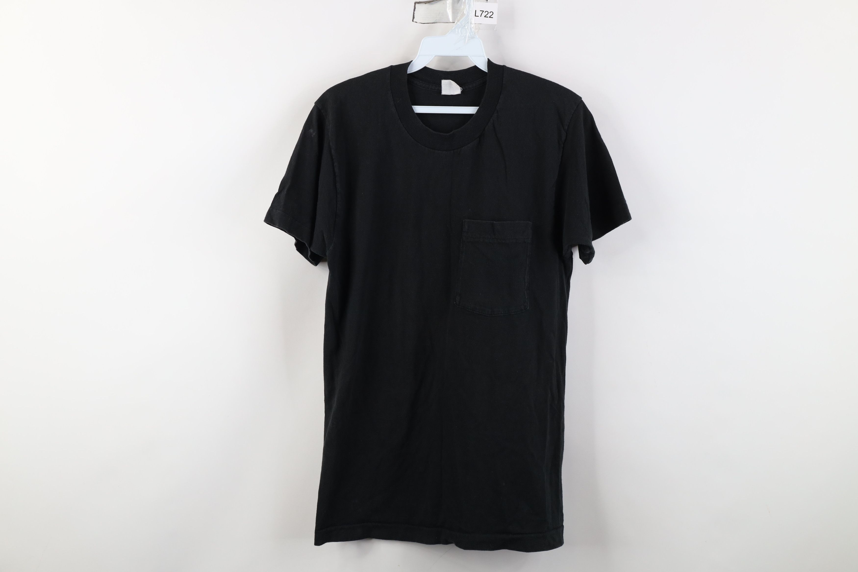 Vintage Vintage 90s Streetwear Blank Cotton T-Shirt Black Pocket USA Size US M / EU 48-50 / 2 - 1 Thumbnail