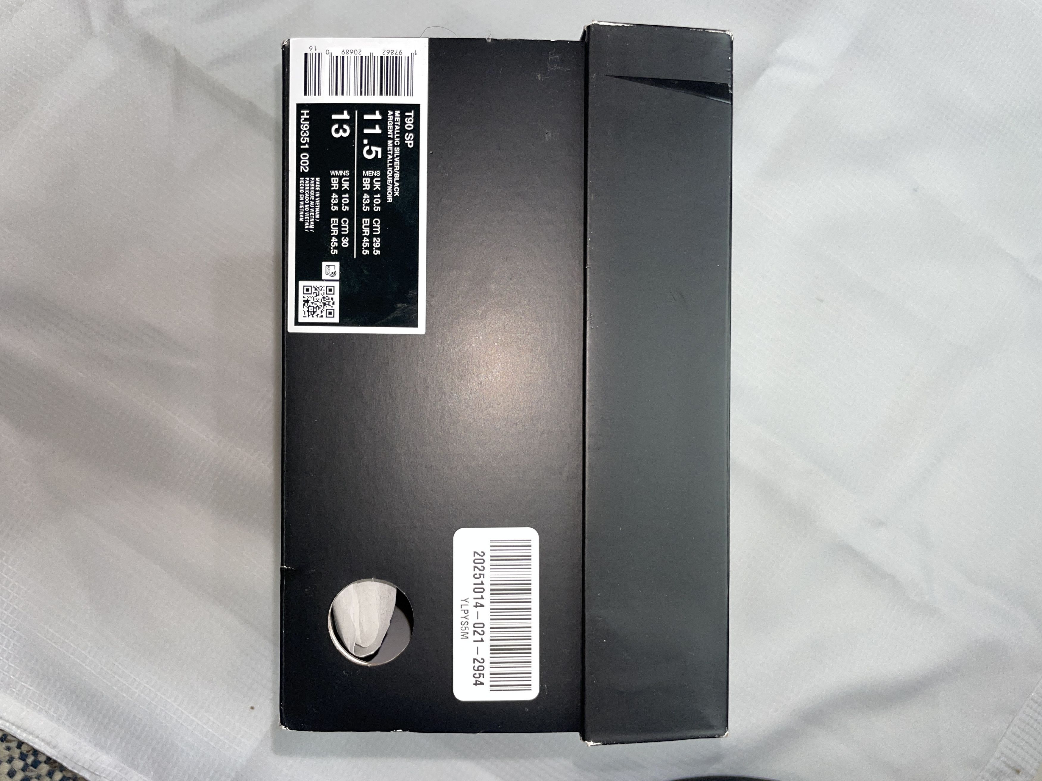 Nike Nike Total 90 3 SP Metallic Silver Red Size 11.5 Size US 11.5 / EU 44-45 - 11 Thumbnail