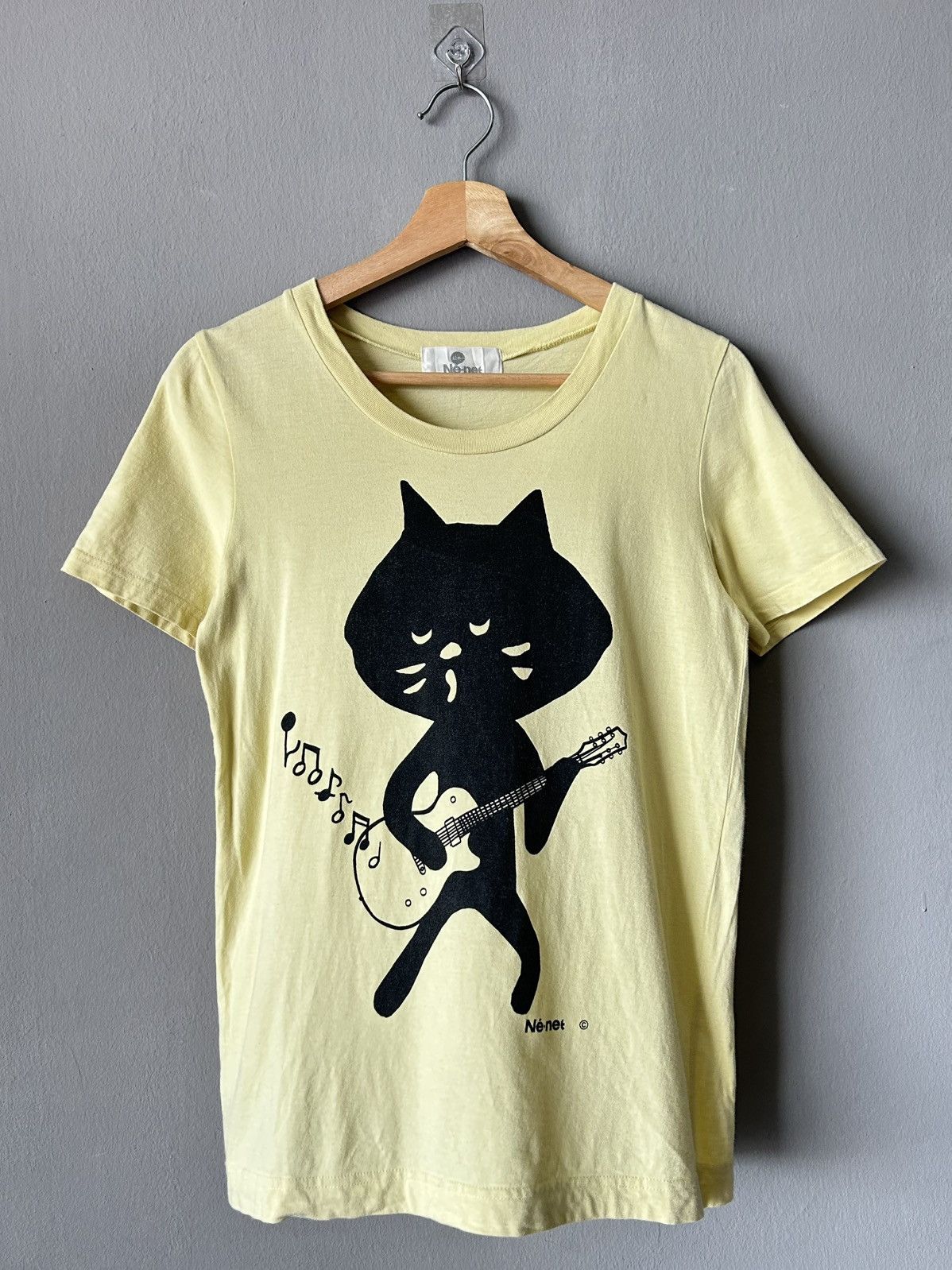 Ne-Net Ne net Play Guitar Tshirt Size US XXS / EU 40 - 1 Thumbnail