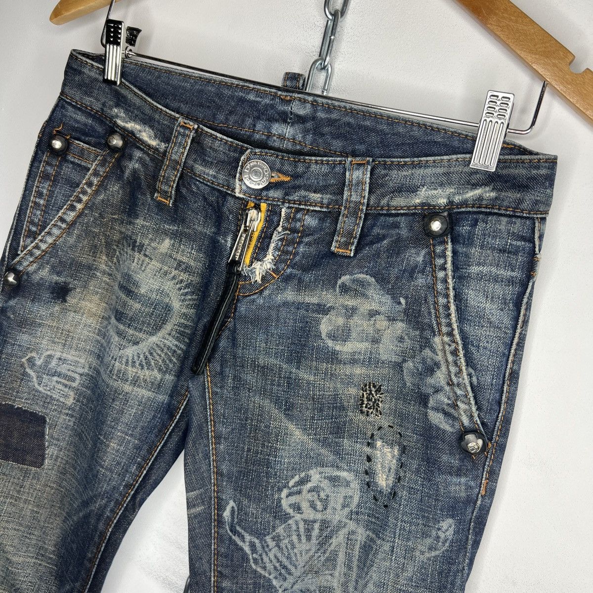 Dsquared2 × Japanese Brand × Vintage Vintage Dsquared2 Distress Denim Jeans Jesus Hope Y2K Size 27" / US 4 / IT 40 - 6 Thumbnail