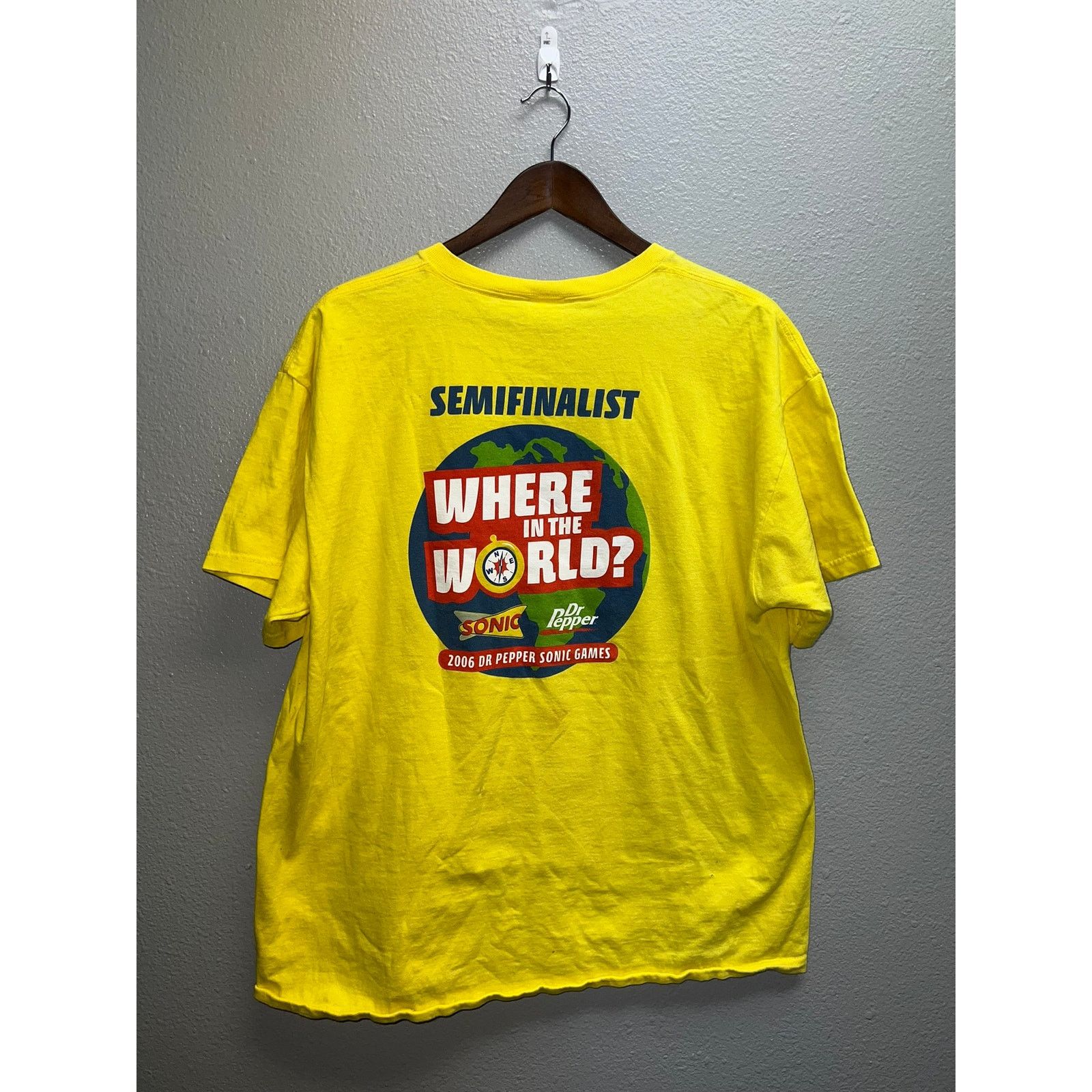 Fruit Of The Loom Dr Pepper Shirt Sonic Games Yellow Semifinalist Graphic XL Size US XL / EU 56 / 4 - 1 Thumbnail