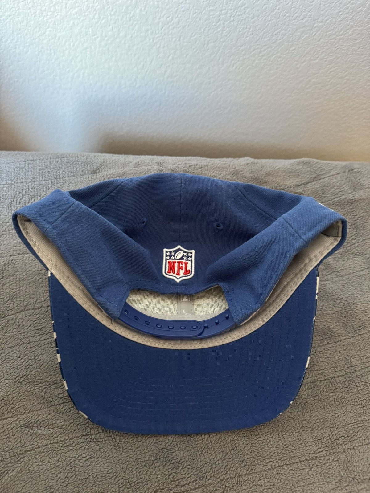New Era Indianapolis Colts SnapBack Size ONE SIZE - 2 Thumbnail