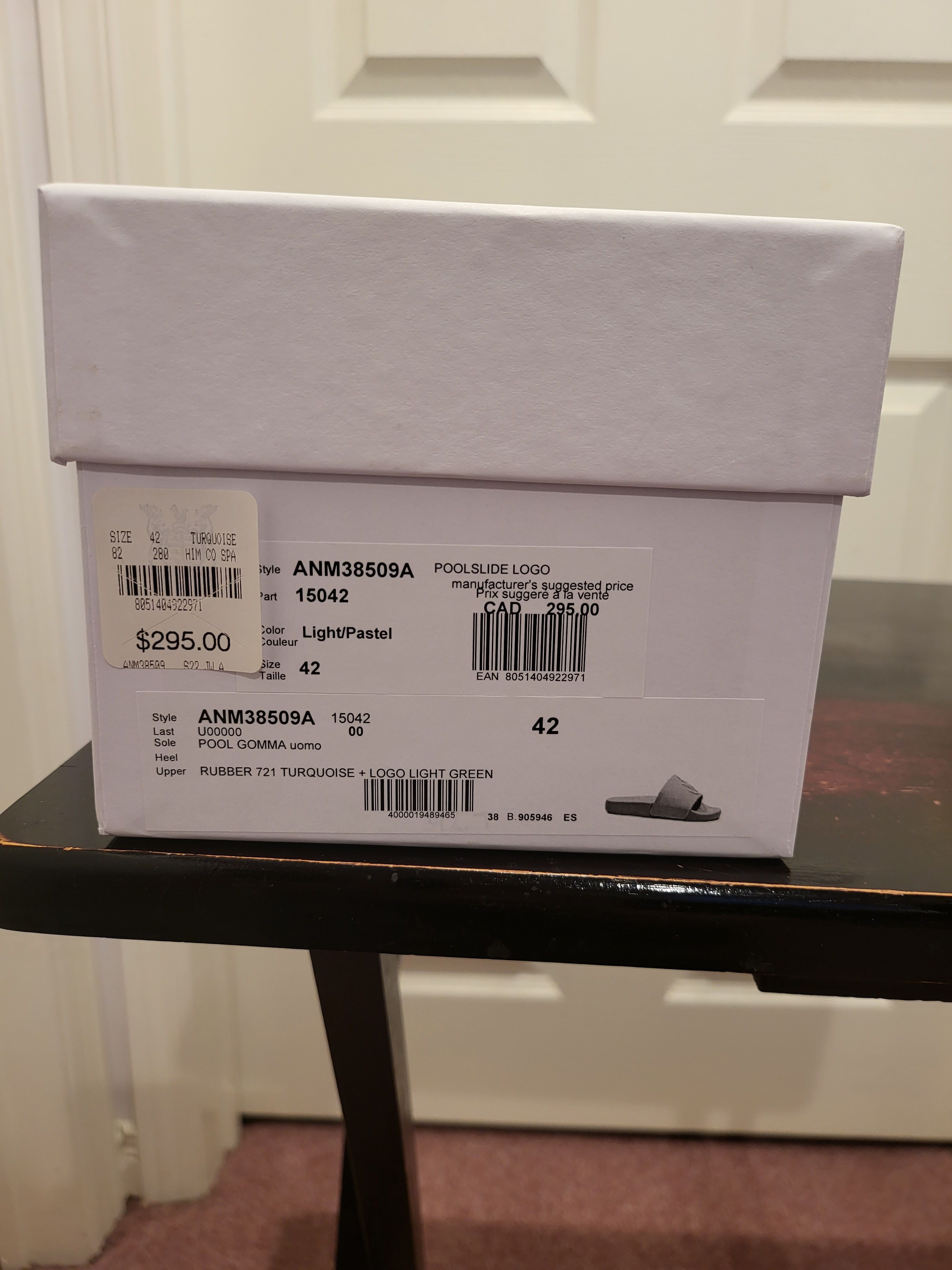 JW Anderson Anchor Logo Pool Slides Size US 9 / EU 42 - 9 Thumbnail