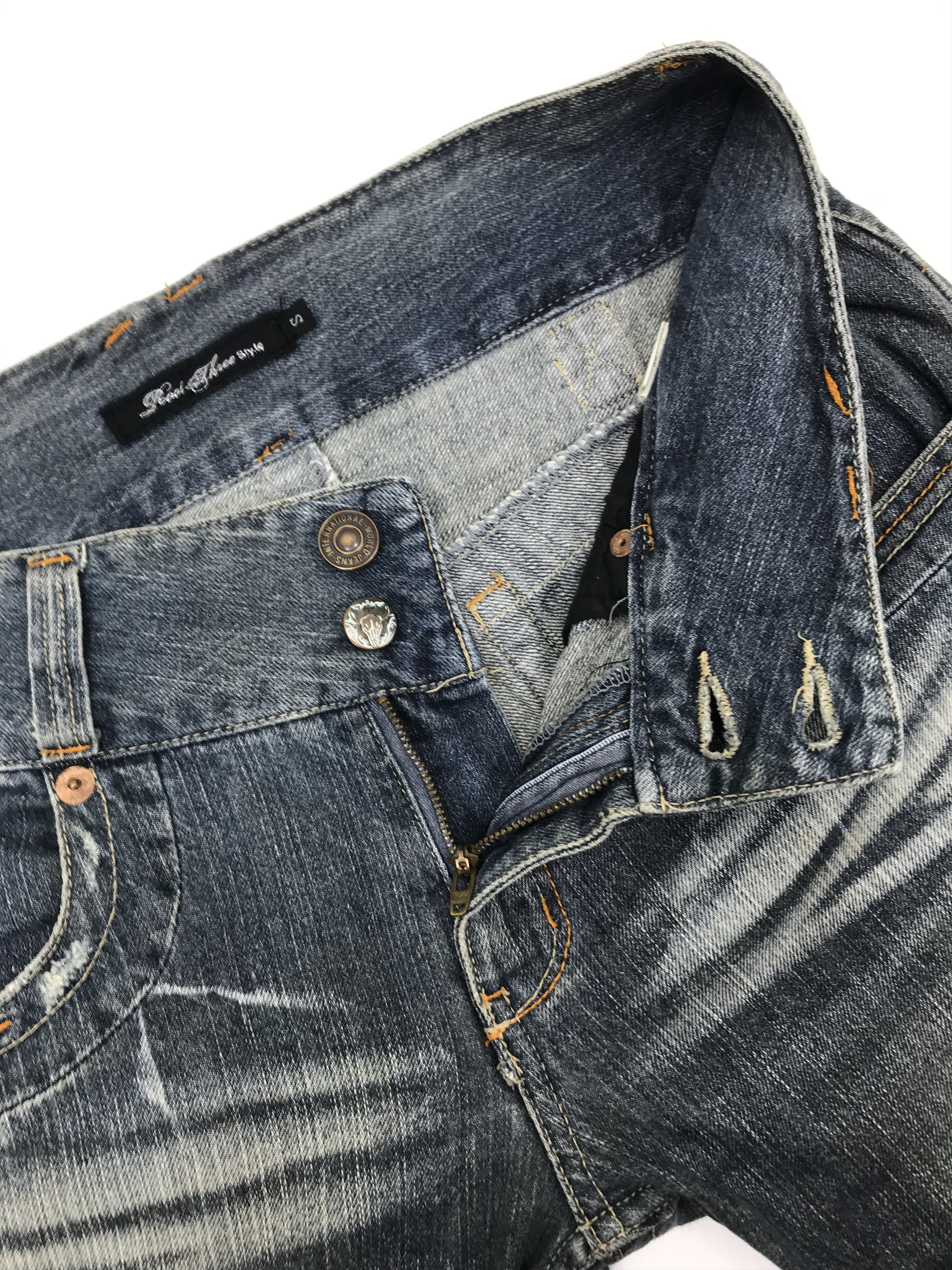 Japanese Brand Vintage Root Three Buckle Back Flare Jeans Size US 32 / EU 48 - 9 Thumbnail