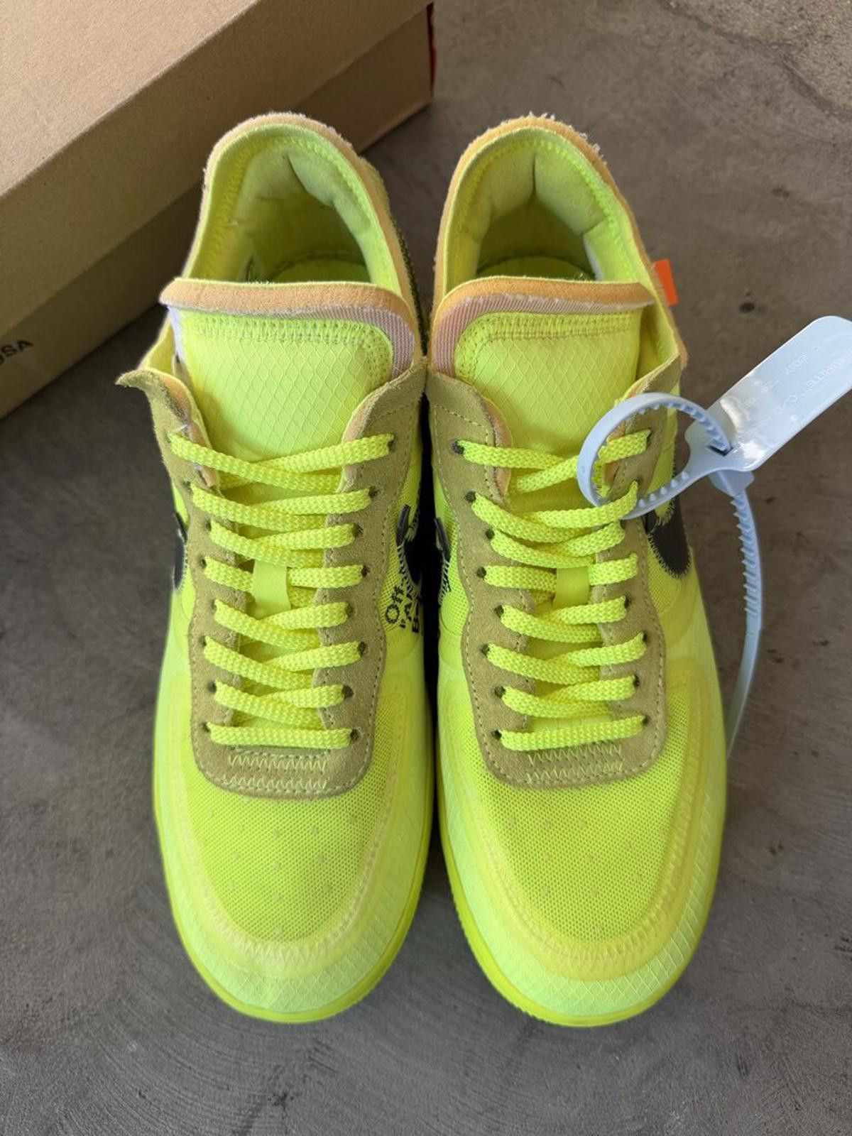 Nike Nike Air Force 1 x Off White Volt Sz. 7.5 Size US 7.5 / EU 40-41 - 3 Thumbnail