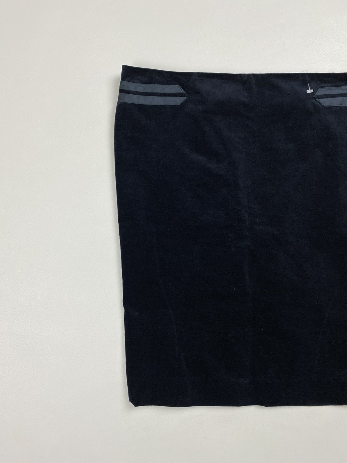 Gucci Gucci By Tom Ford Vintage 2005 Ladies Velour Pencil Skirt Size 32" / US 10 / IT 46 - 2 Thumbnail