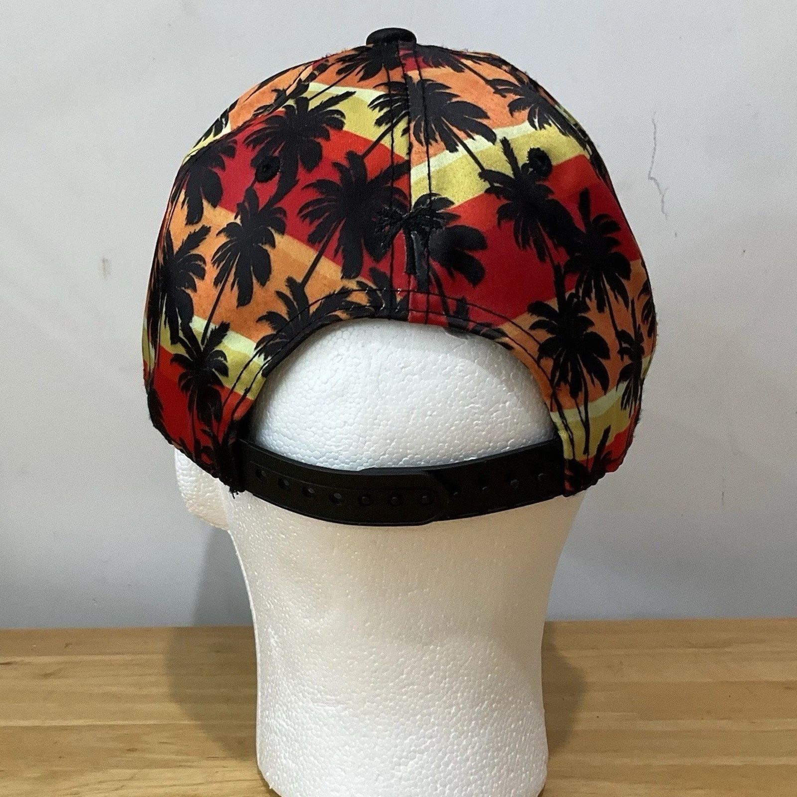 Other Men's Adjustable Snap Hawaiin Tropical Flat Brim Palm Tree Size ONE SIZE - 3 Thumbnail