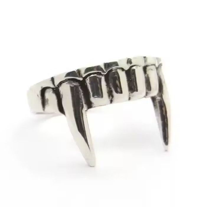 Jewelry × Vintage Vampire Ring Size ONE SIZE - 3 Thumbnail