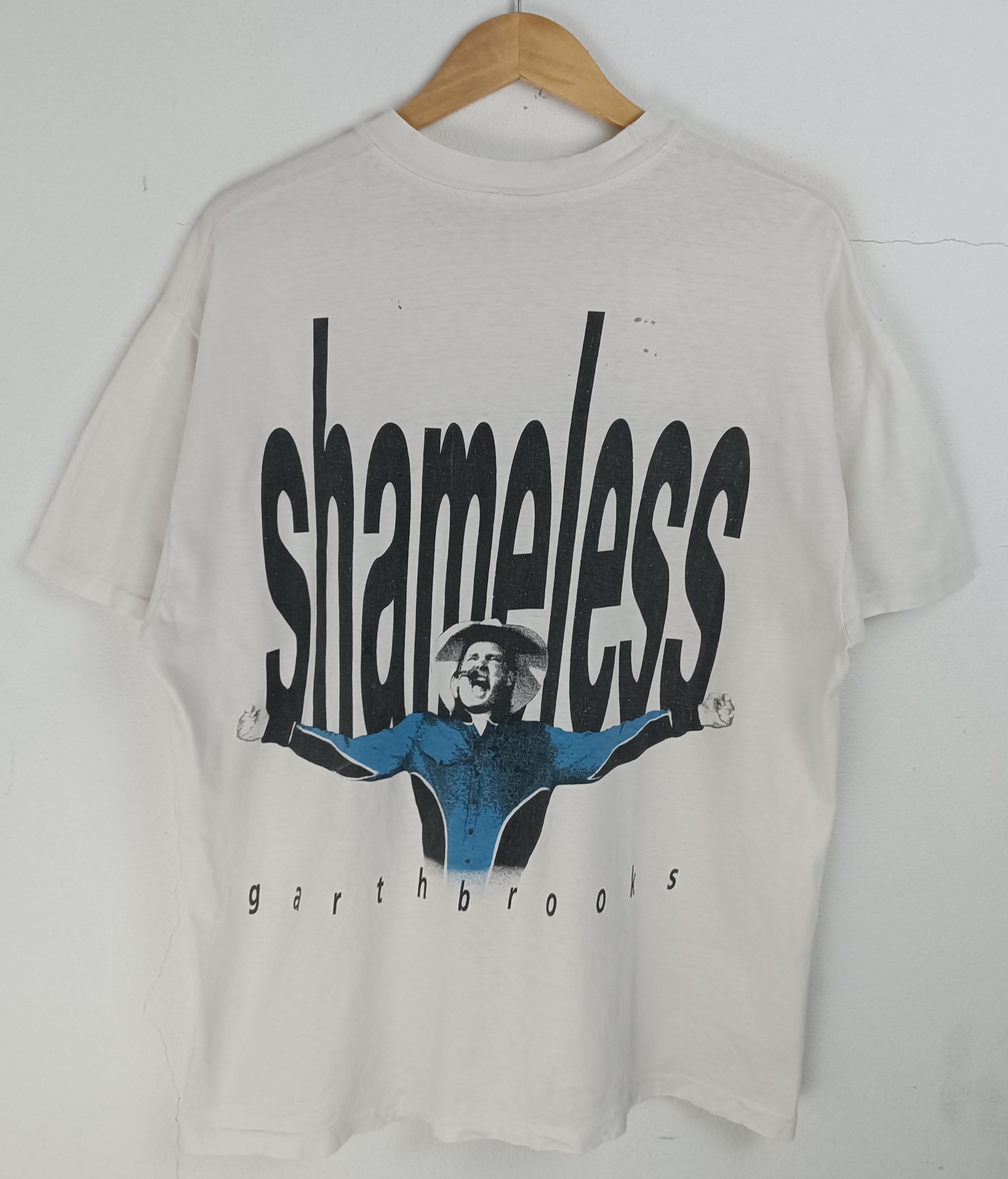 Band Tees THRASHED FADED VINTAGE 90'S GARTH BROOKS SHAMELESS COUNTRY Size US XL / EU 56 / 4 - 3 Thumbnail