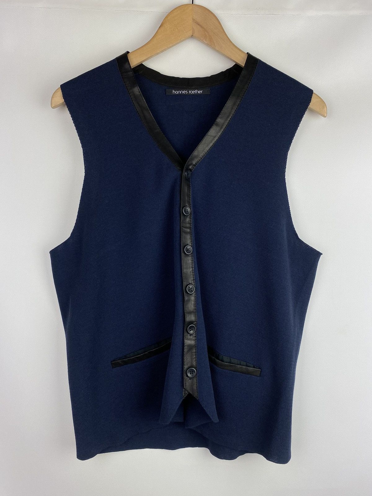 hannes roether Hannes Roether men’s avant-garde vest gilet size L Size US L / EU 52-54 / 3 - 1 Thumbnail