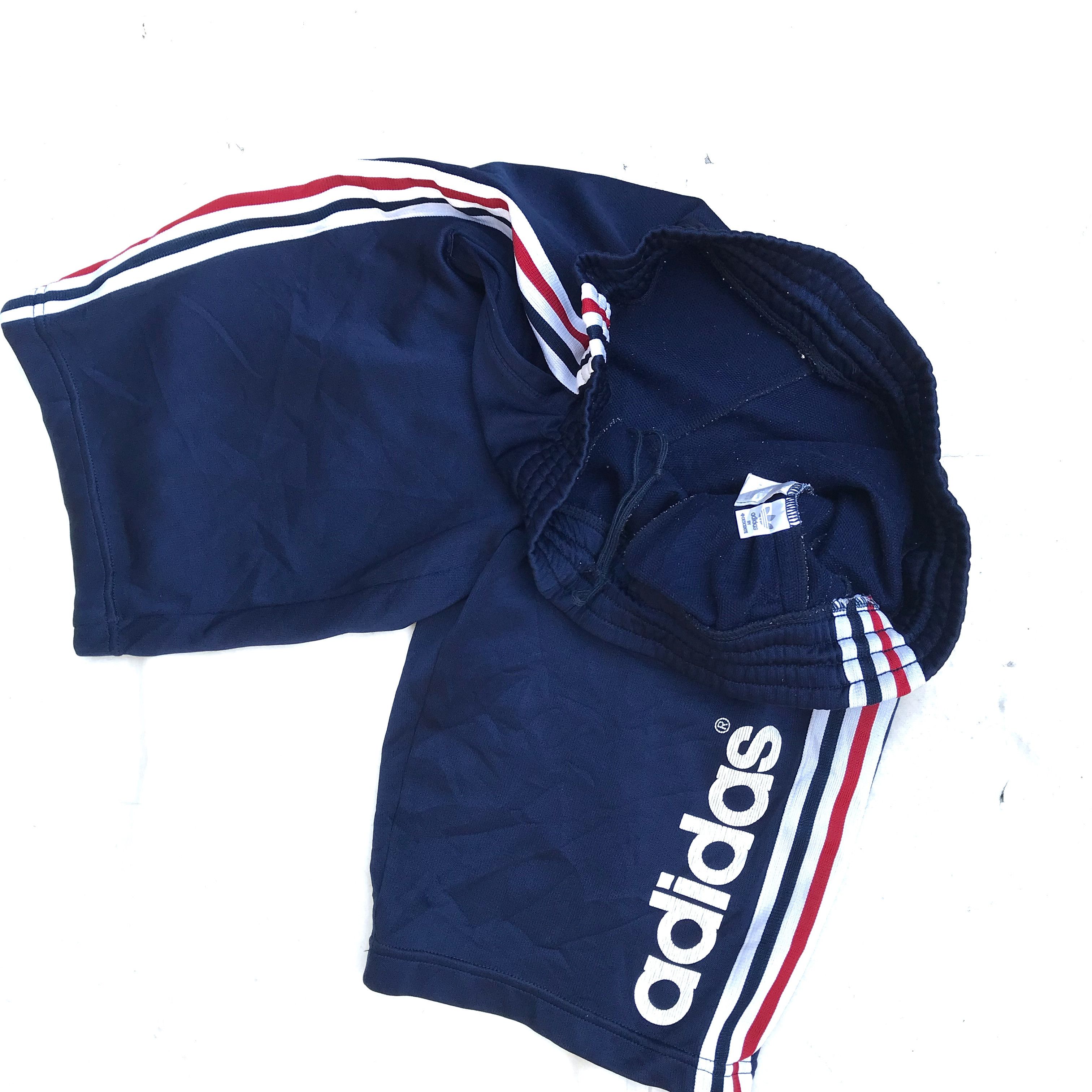 Adidas Adidas Originals Short pants Trainner Trackpants shorts navy Size US 34 / EU 50 - 6 Thumbnail