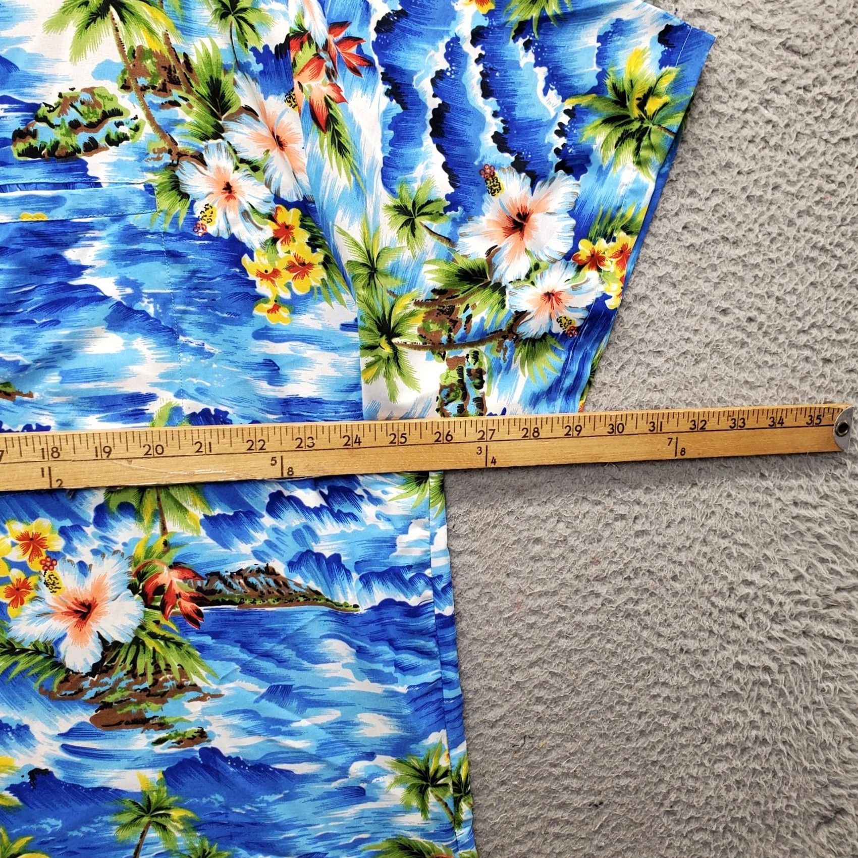 Vintage Magics Hawaiian Shirt Mens XL Multi Tropical Print Short Sleeve Button-Up EUC Size US XL / EU 56 / 4 - 4 Thumbnail