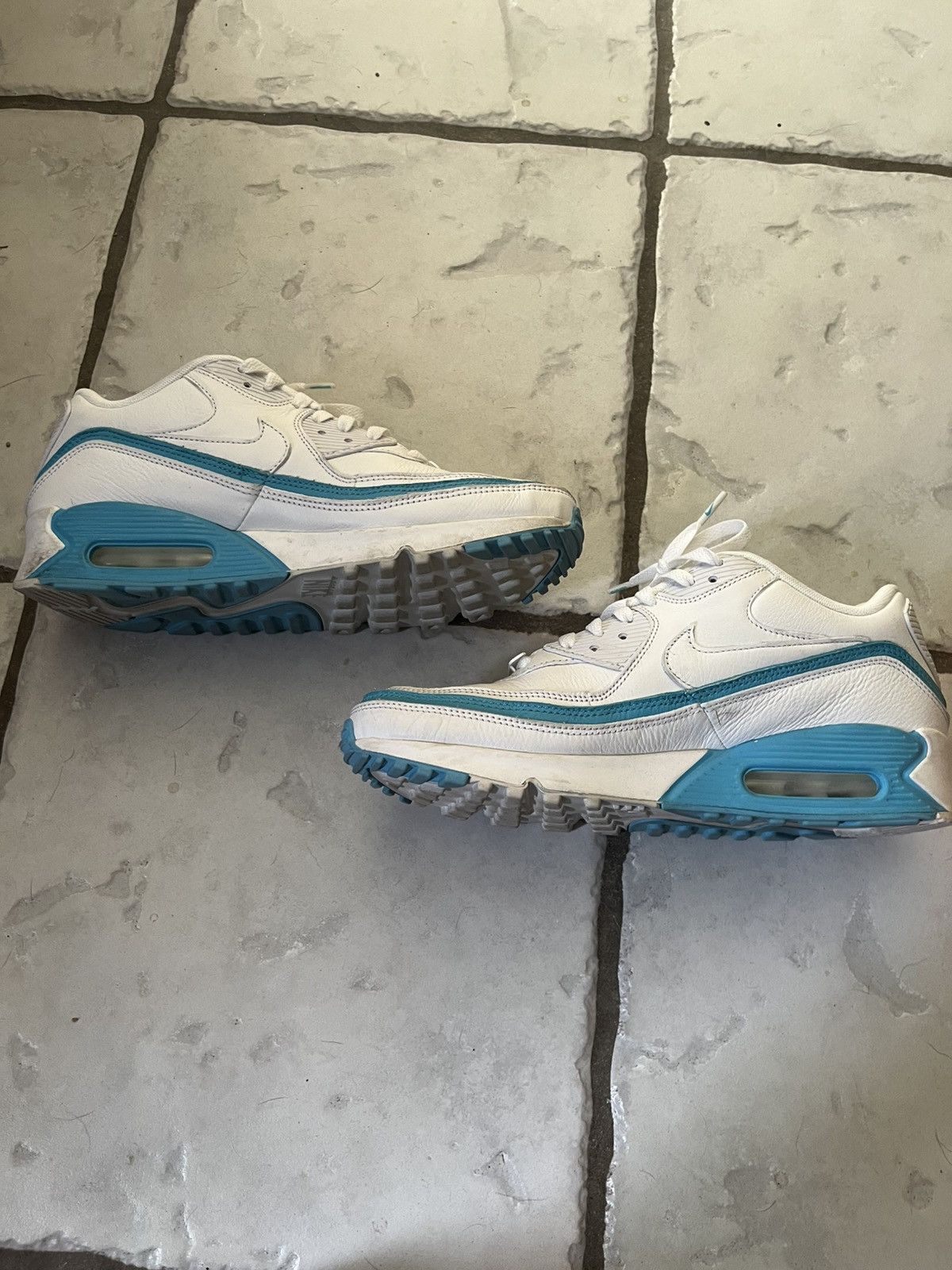 Nike 2019 Undefeated x Air Max 90 ‘White Blue Fury’ Size US 10 / EU 43 - 3 Thumbnail