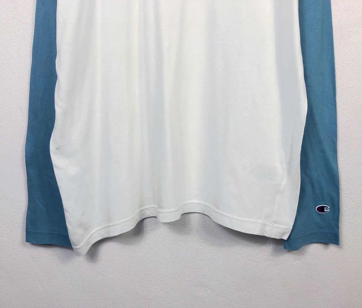 Champion Rare Champion Raglan Embroidered Logo LS Tee Size US XL / EU 56 / 4 - 4 Thumbnail