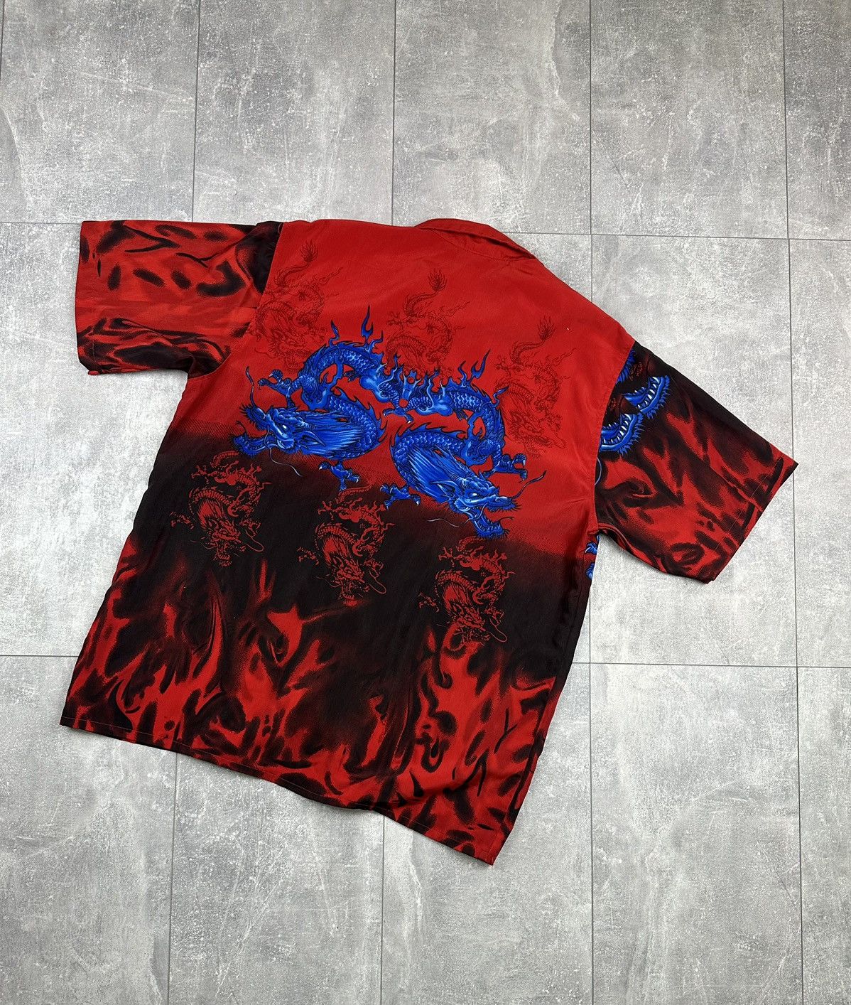 Japanese Brand Vintage 90S Crazy Japan Dragon Print Hawaiian Shirt Y2K Size US XL / EU 56 / 4 - 7 Thumbnail
