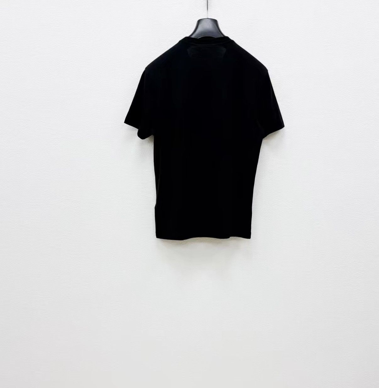 Versace VERSACE Rhinestone & Embroidered Short Sleeve T-shirt J30 Size US S / EU 44-46 / 1 - 4 Thumbnail