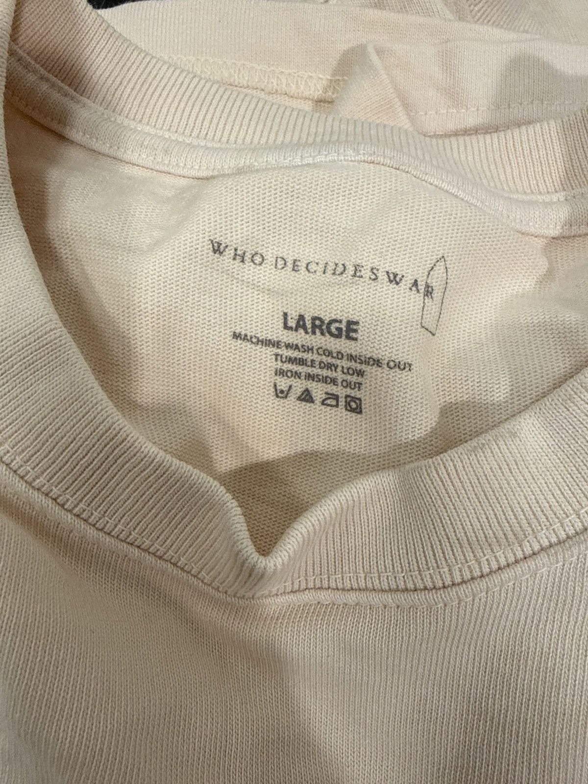 Who Decides War Who Decides War EST Gee T-Shirt Cream Size US L / EU 52-54 / 3 - 3 Thumbnail