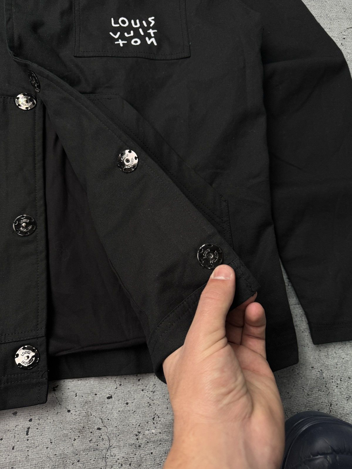 Louis Vuitton LOUIS VUITTON AIRPLANE LOGO LV WORK MILITARY JACKET Size US S / EU 44-46 / 1 - 11 Thumbnail
