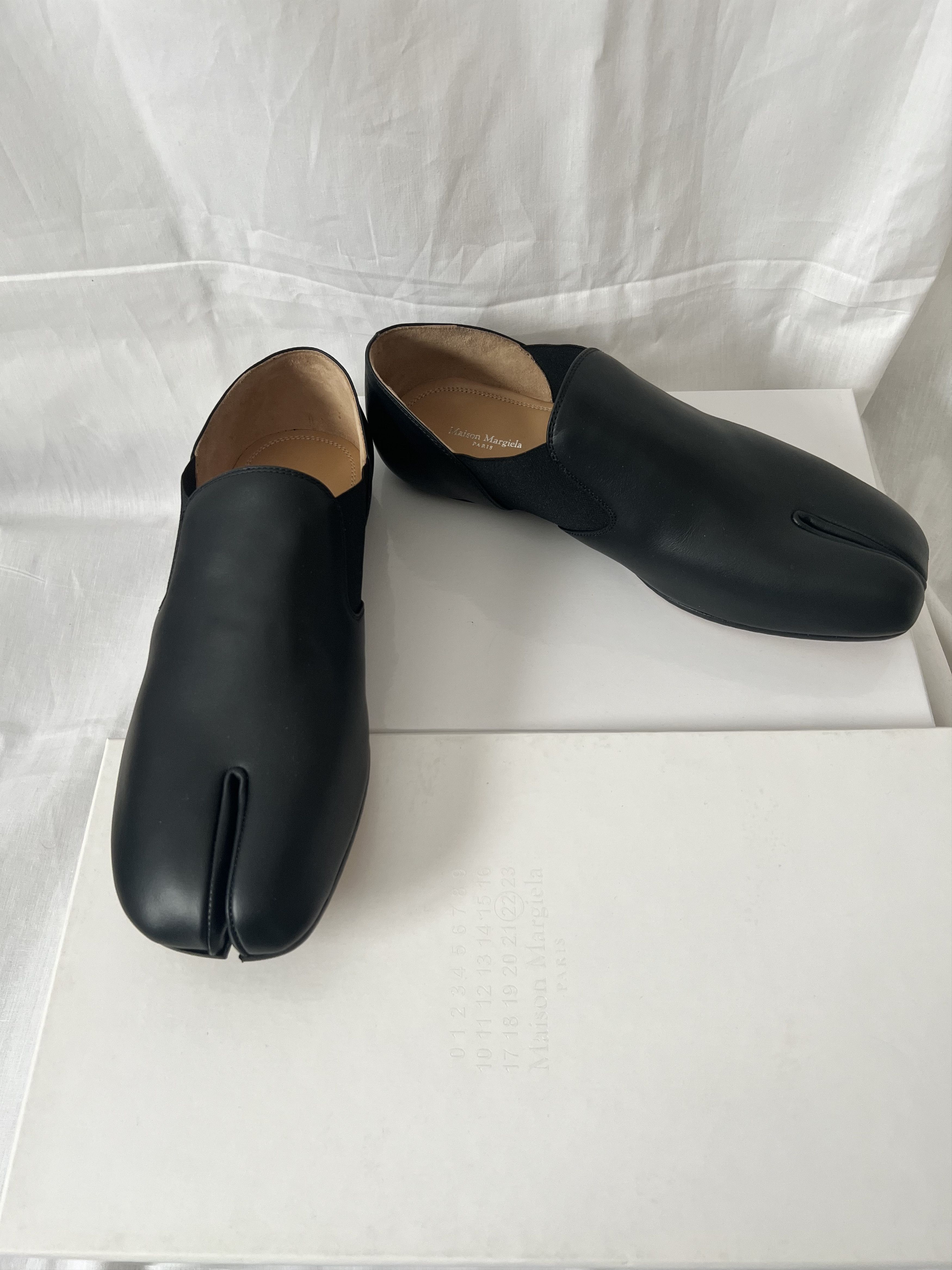 Maison Margiela Mud Leather Tabi Loafers Size US 9 / EU 42 - 6 Thumbnail
