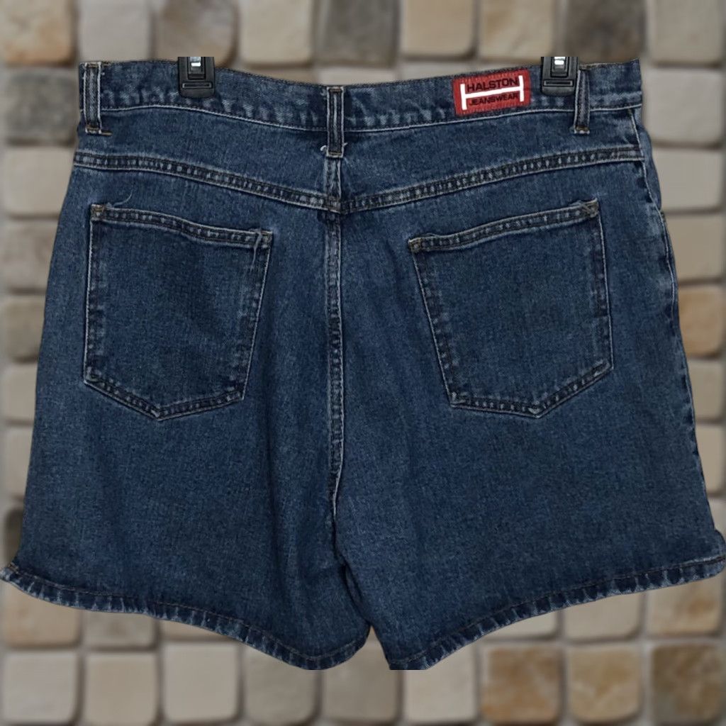 Halston VINTAGE Halston Denim Shorts 33" Waist High Rise 90s Bohemian Grunge Hippie Retro Rock Women 16 Denim Shorts Size 38" / US 16 / IT 52 - 1 Thumbnail