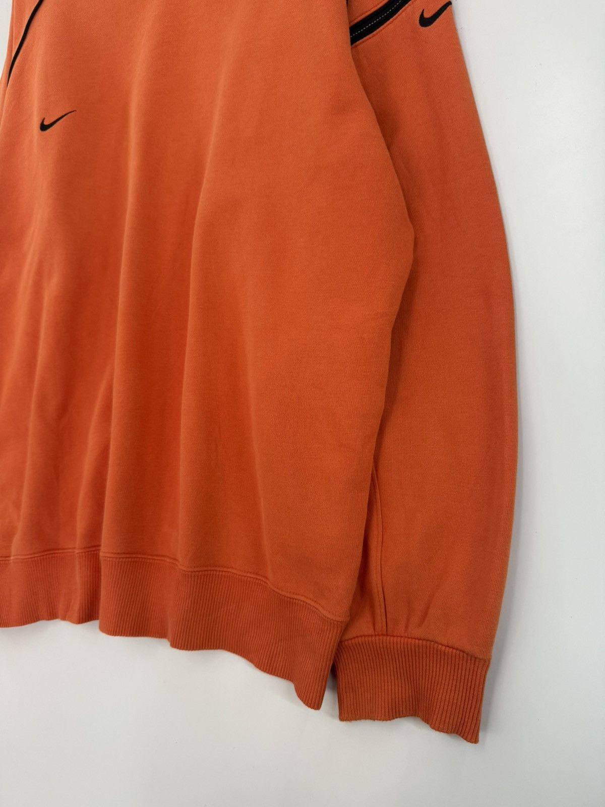 Nike 🔥 Y2K Nike Circuit Embroided Swoosh Logo Sweatshirt - L Size US L / EU 52-54 / 3 - 2 Thumbnail
