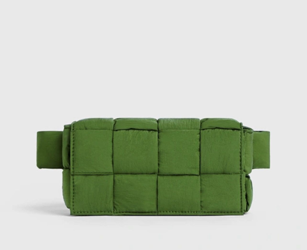 Bottega Veneta 🔥$2.1K VALUE🔥 Bottega Veneta Mini Padded Tech Cassette Bag Size ONE SIZE - 1 Thumbnail