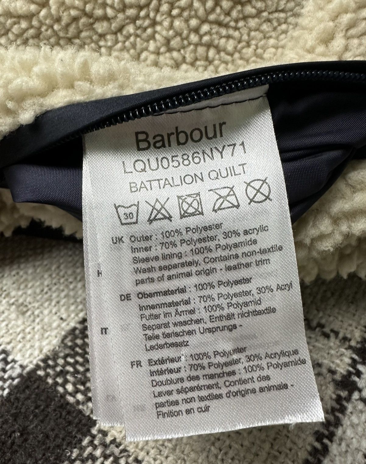 Barbour Battalion Quilt Navy Jacket with Sherpa size 36/uk10