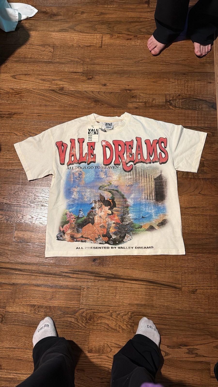 Vale Heaven Tee size Large