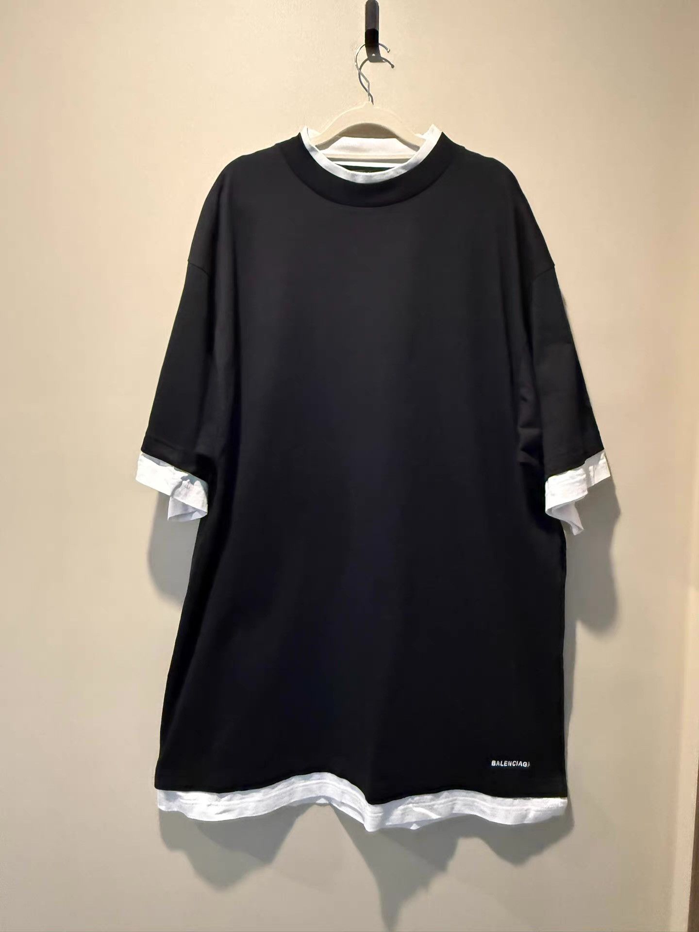 Balenciaga Balenciaga layered fake two-piece T-shirt Ｑ20 Size US M / EU 48-50 / 2 - 1 Thumbnail