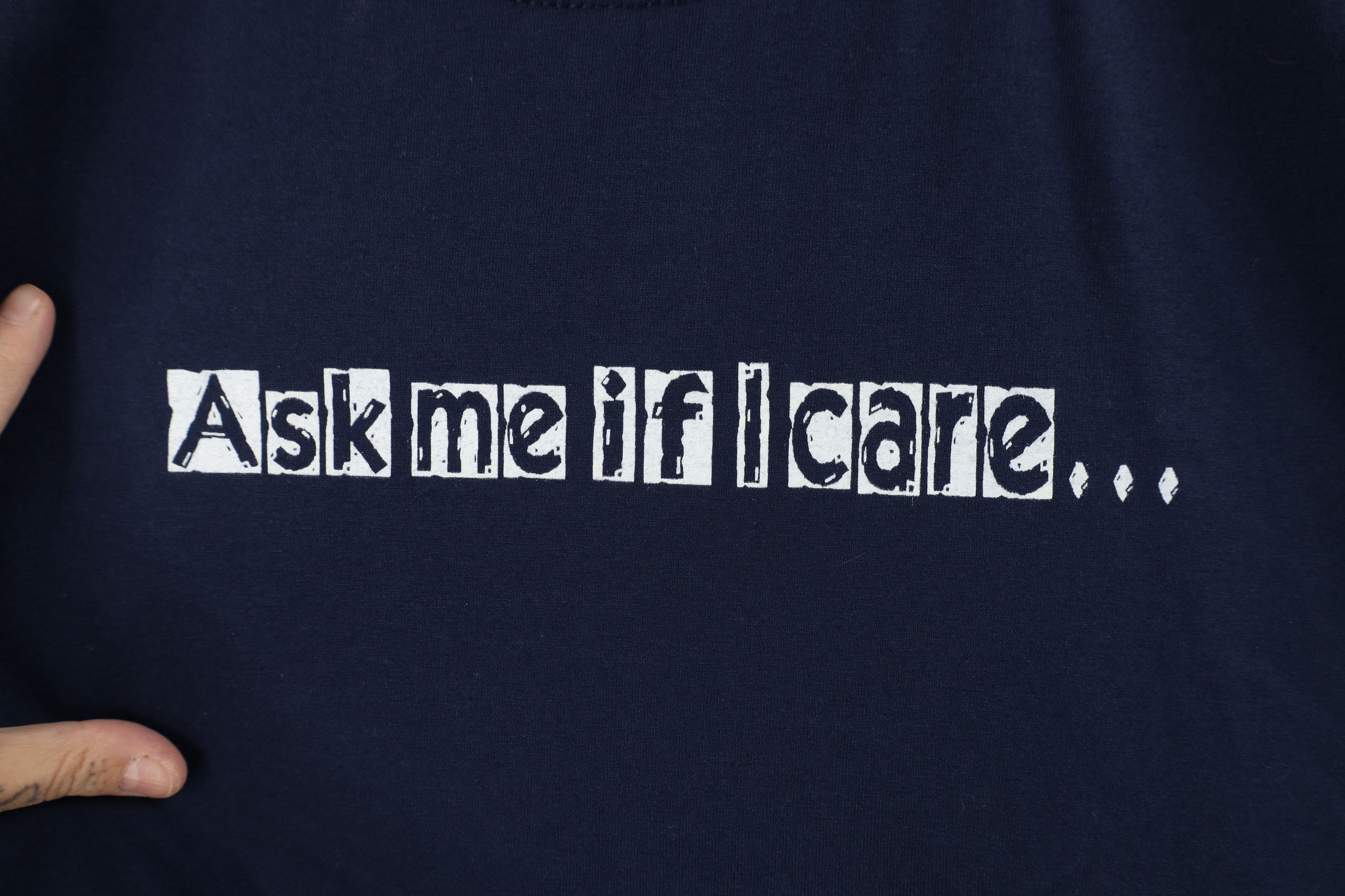 Vintage Vintage Y2K Streetwear Spell Ask Me If I Care T-Shirt Blue Size US XL / EU 56 / 4 - 4 Thumbnail