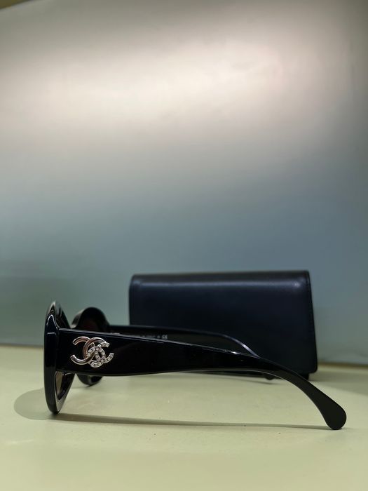 Chanel Chanel 5469-B Round Crystal Logo Sunglasses